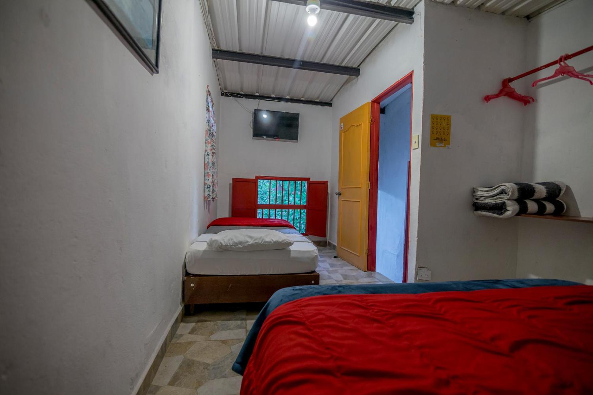 Hotel Marrokos Aeropuerto Jose Maria Cordova Guarne Εξωτερικό φωτογραφία